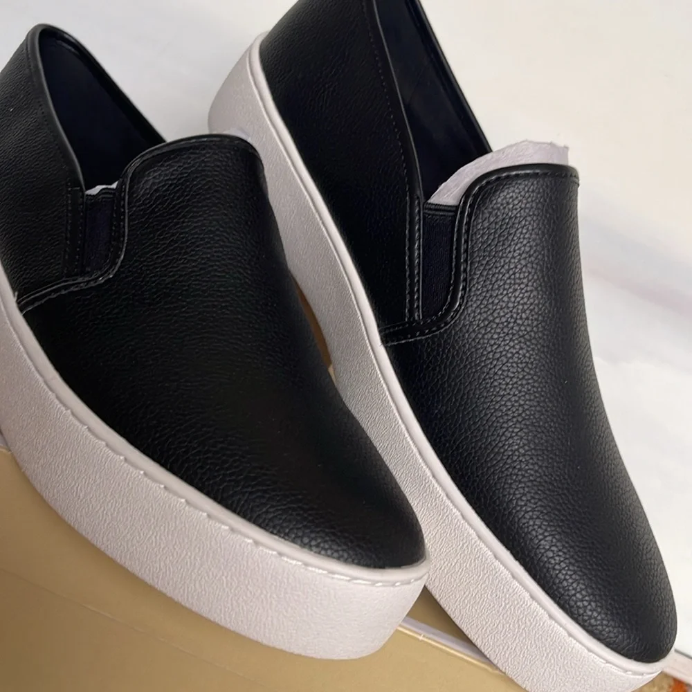 Michael Kors TEDDI SLIP ON TUMBLED FAUX LTHR 49T2TEFP1L Black  Platform Sneakers